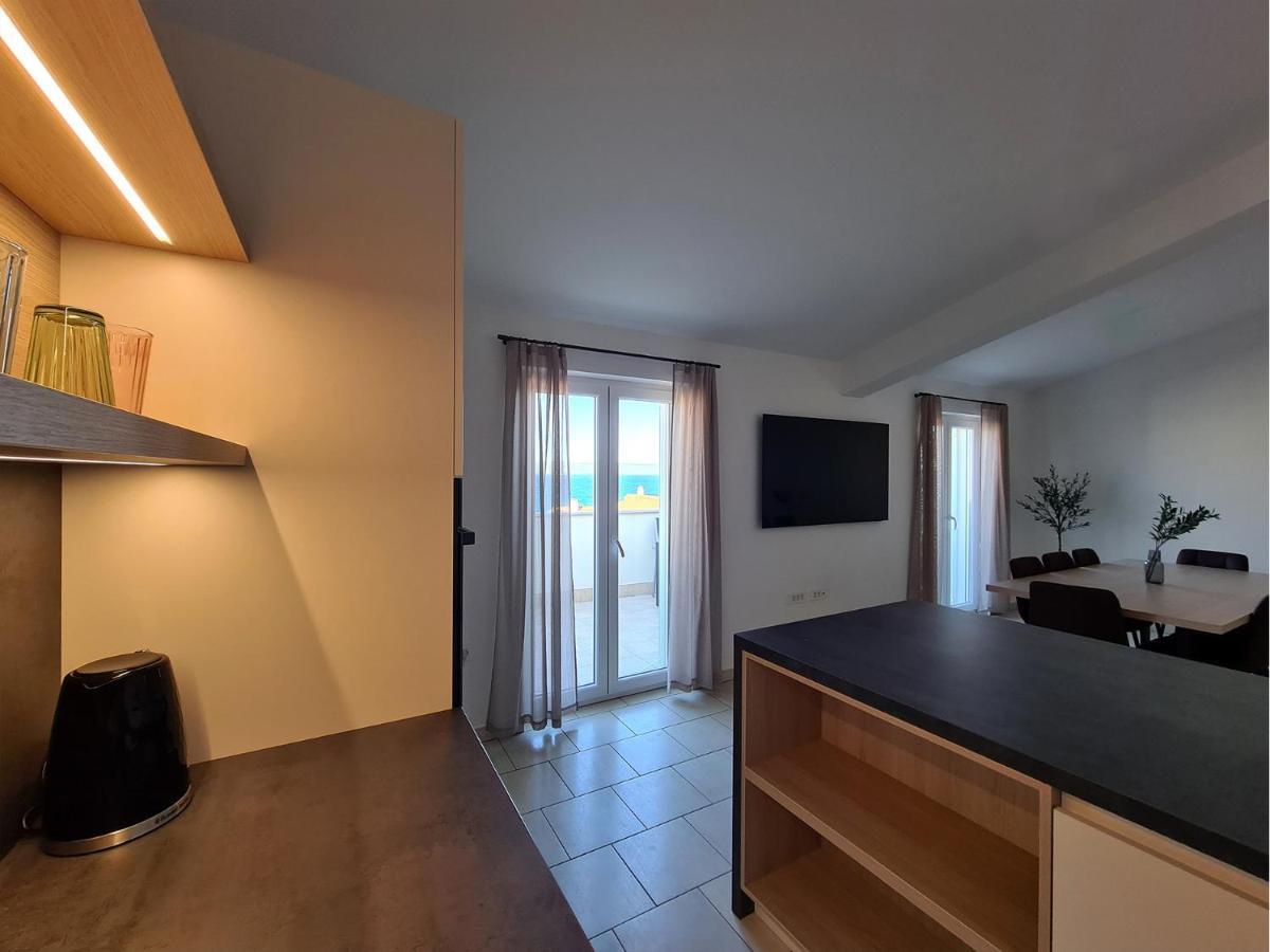 Orkula Apartments Pašman Extérieur photo