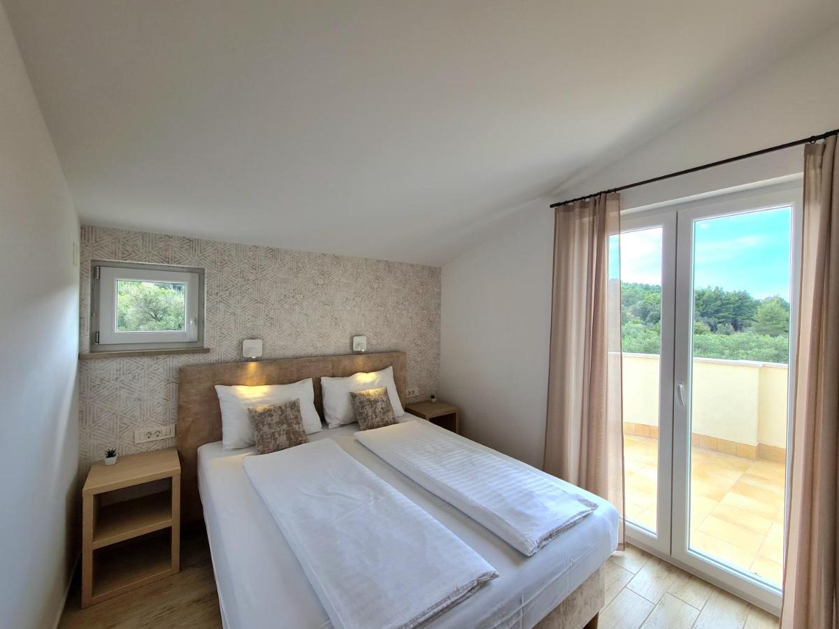 Orkula Apartments Pašman Extérieur photo